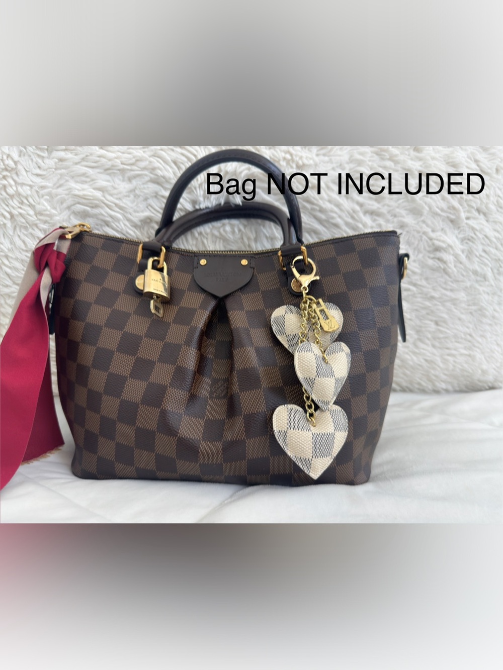 Louis Vuitton Vintage Lock & Key Upcycled Damier Azur 3-Heart BagCharm KeyHolder - Picture 2 of 14